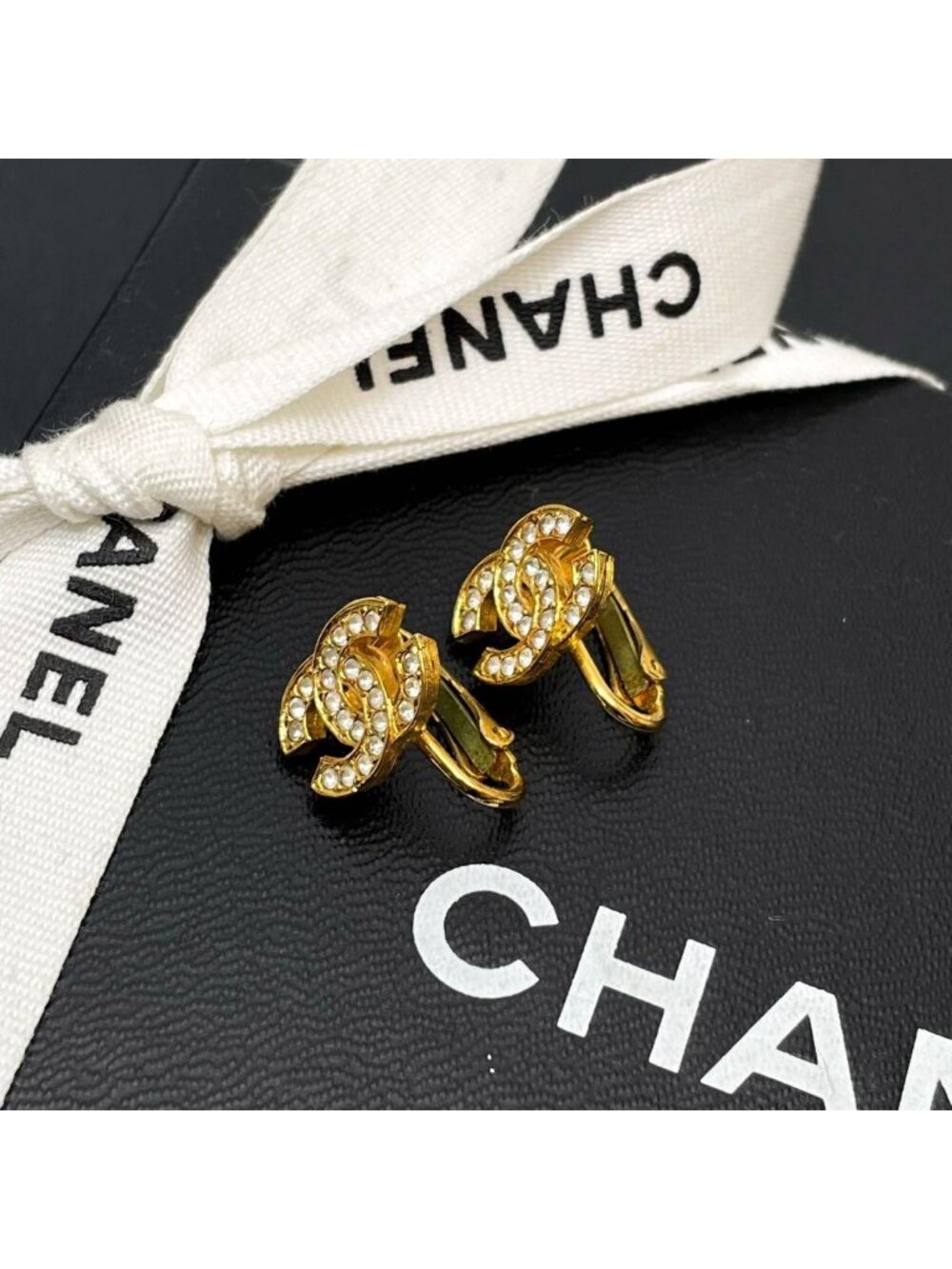 Chanel CC Logo Earrings Rhinestone Gold